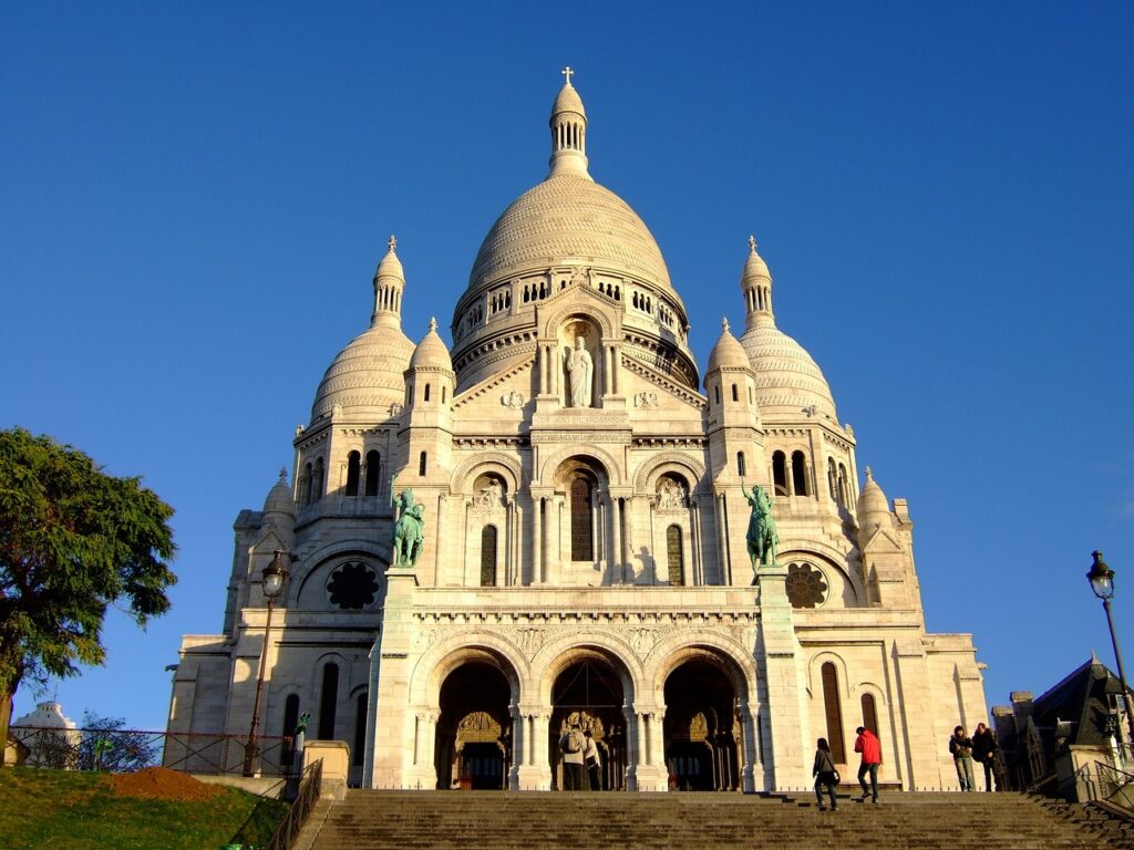  Sacré-Cœur Basilica